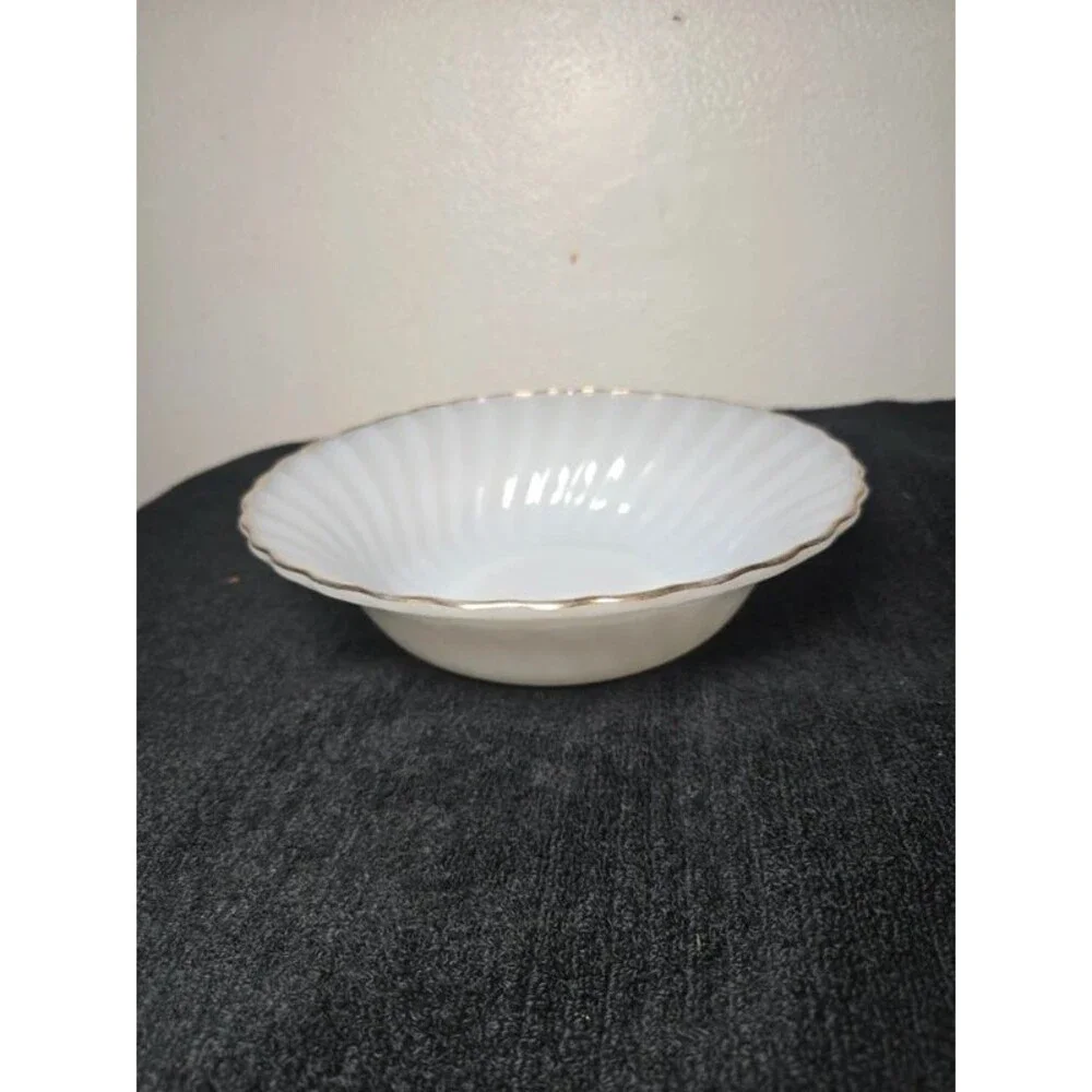 Vintage Anchor Hocking Fire-King Swirl Milk Glass Serving Bowl Gold Rim Wear